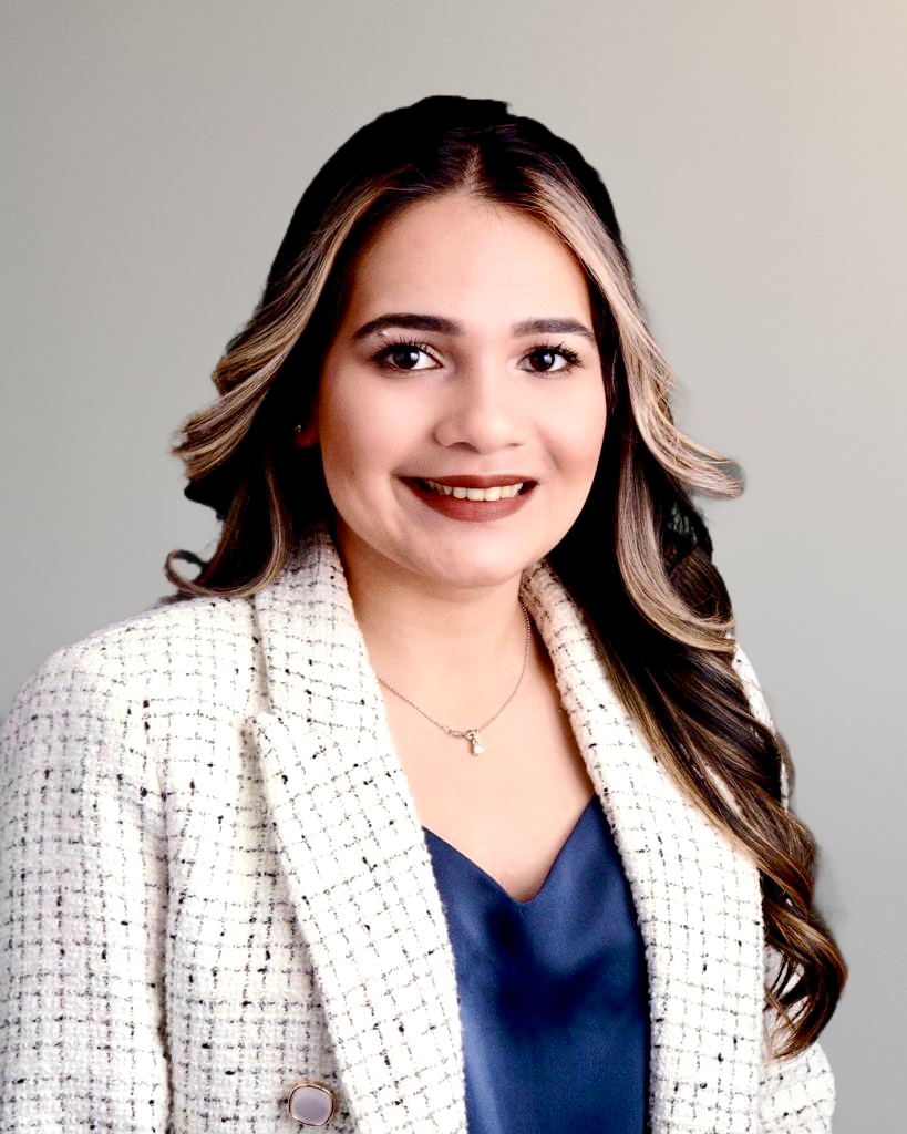 Fiza Sharma, Articling Student at Vallillee Family Lawyers London Ontario Canada